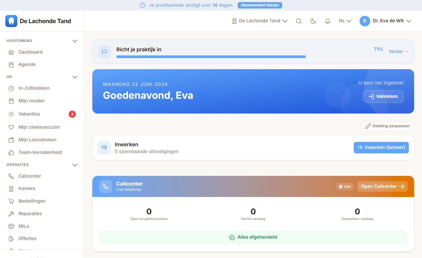 Het dashboard van tandartspraktijk De Lachende Tand, in een blauwe huisstijl